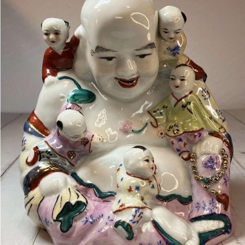 Vtg Chinese Laughing Buddha With 5 Children Hand Painted Porcelain 6” Stamped